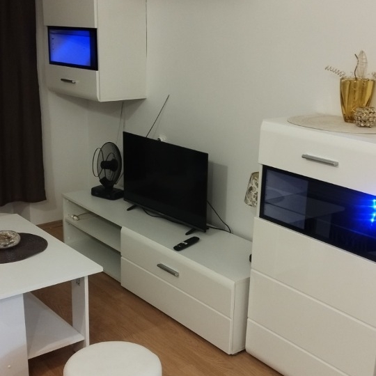 Iznajmljujem stan, Potok, 40 m2