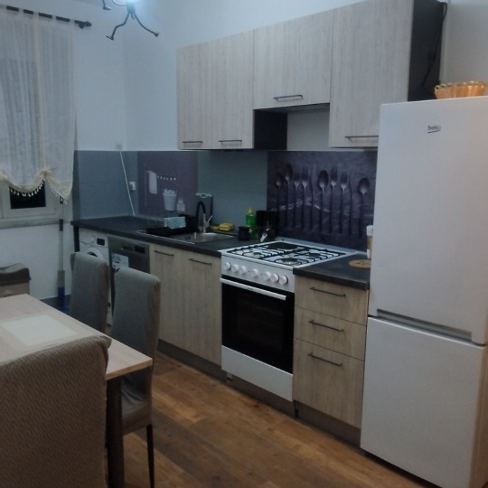 Iznajmljujem stan, Potok, 40 m2