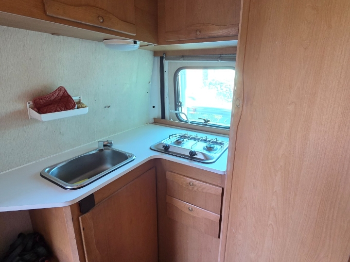 Kamper Adria 2.8