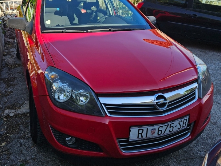 Opel Astra 1.4 clasic III 16V