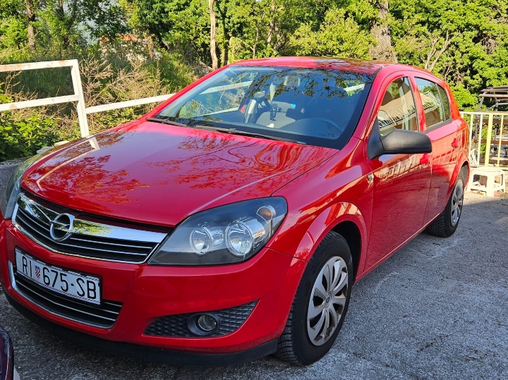 Opel Astra 1.4 clasic III 16V