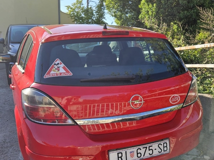 Opel Astra 1.4 clasic III 16V