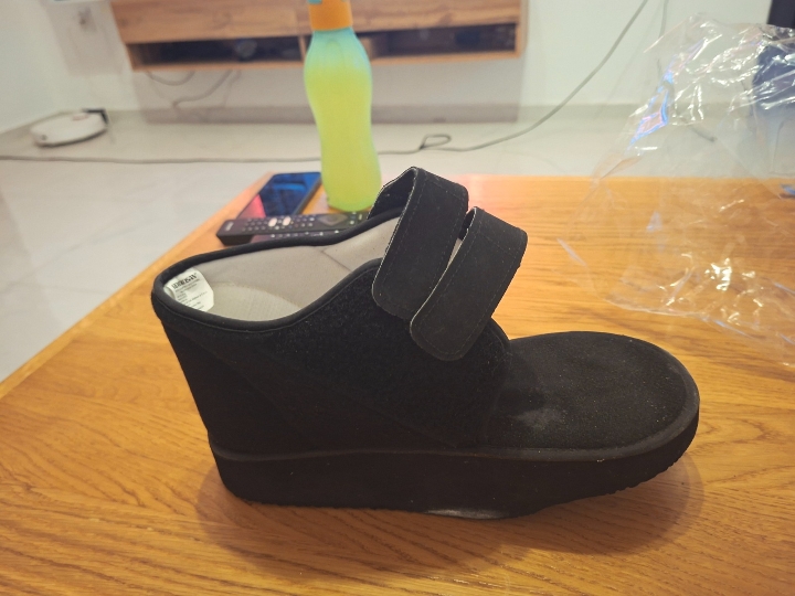 Postopertivna cipela broj 43-44