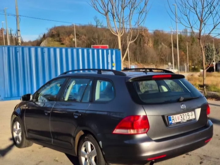 VW Golf 6, 1.6tdi, 2013. god.
