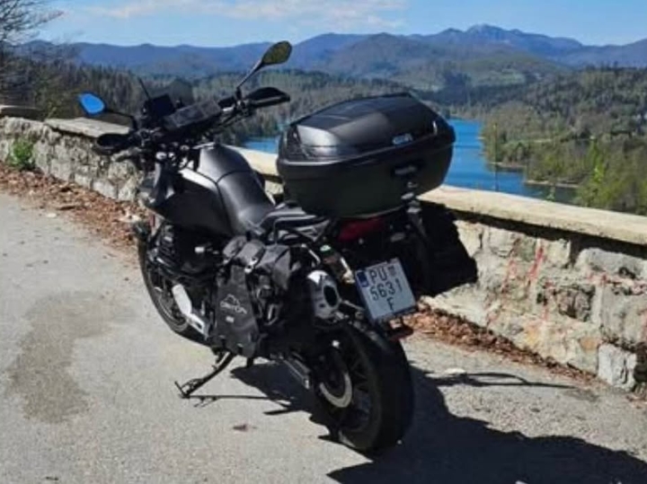 Moto Guzzi V85 TT