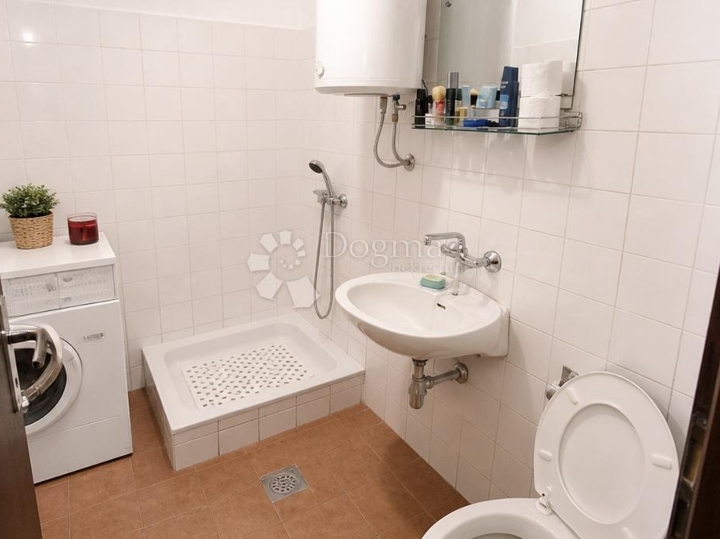 Rijeka, jednosoban stan s potencijalom