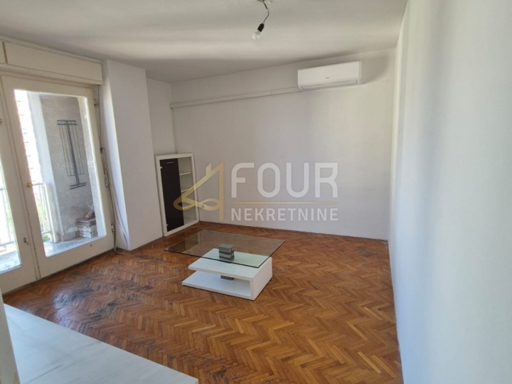 Rijeka, Krimeja, 80.48m2, 3Skl., lođa