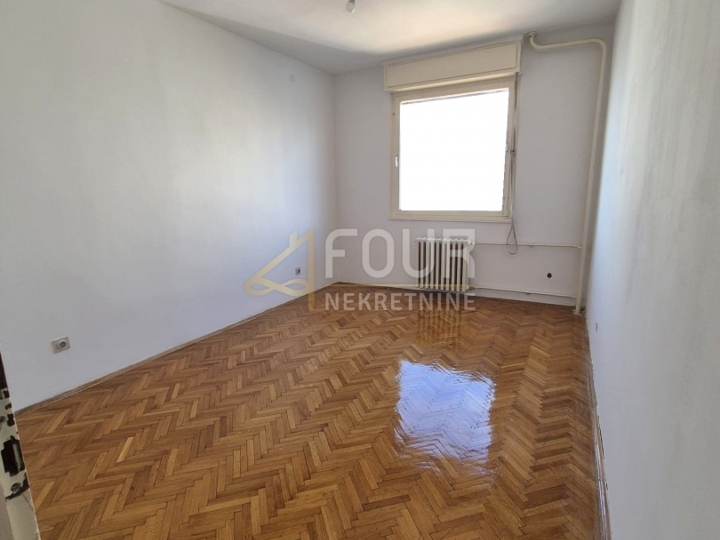 Rijeka, Krimeja, 80.48m2, 3Skl., lođa