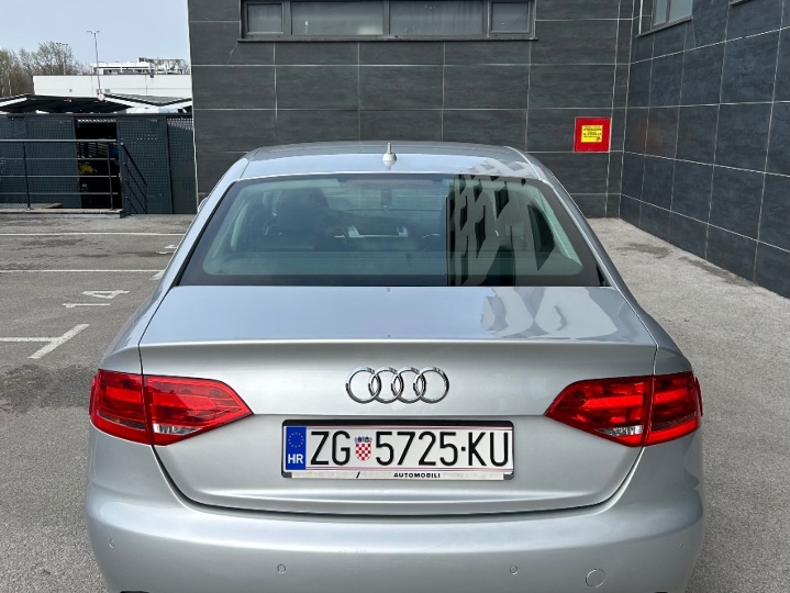 Audi A4 2.7tdi Automatik / 127tkm