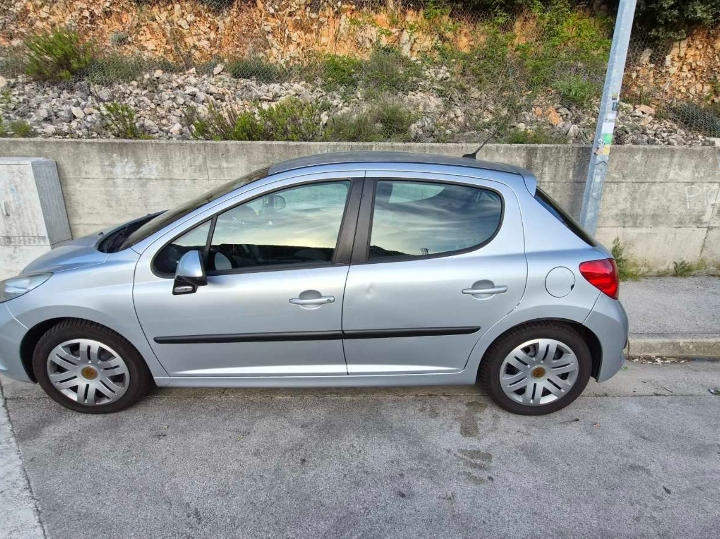 Peugeot 207 1.6 hdi 80 kw