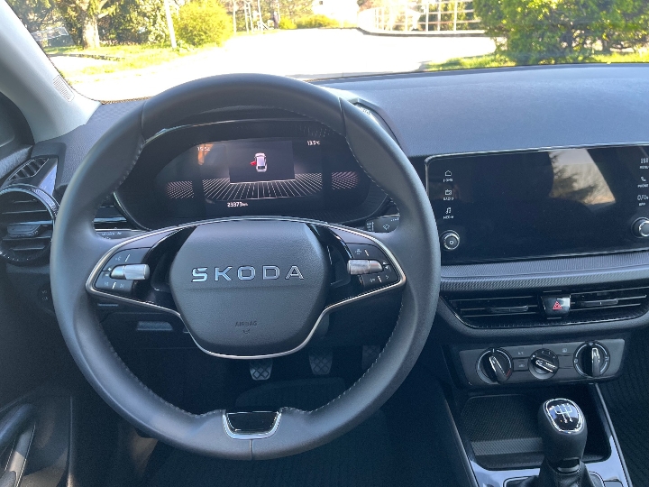 Škoda Fabia 1.0 Essence