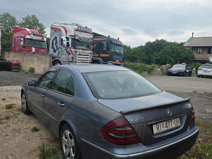 Mercedes E220 CDI