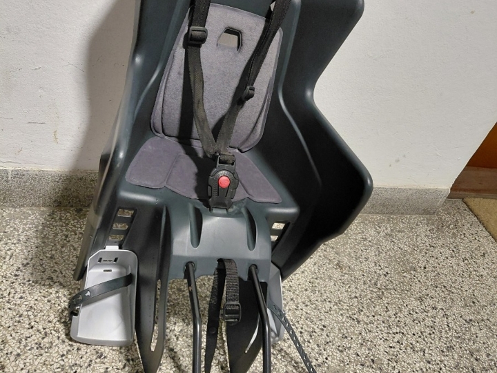 Sjedalica za bicikl do 22 kg