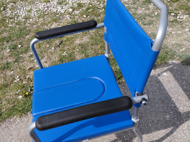 Toaletna stolica