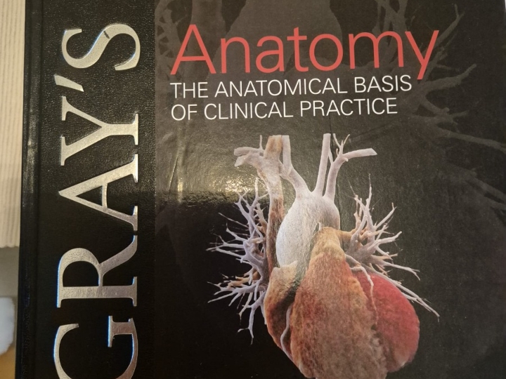 Medicinske stručne knjige i atlas