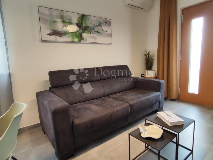 Top apartman Jadranovo