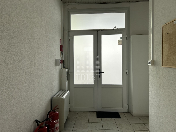 Škurinje, poslovni prostor za prodaju