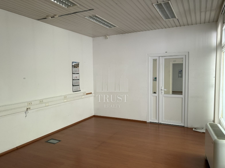Škurinje, poslovni prostor za prodaju