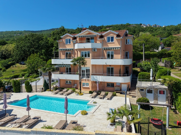 Opatija, Oprič, luksuzna villa 505 m2 s bazenom i pogledom