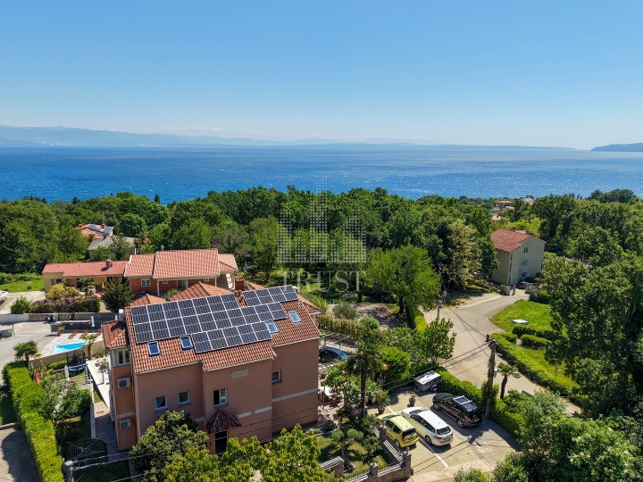 Opatija, Oprič, luksuzna villa 505 m2 s bazenom i pogledom