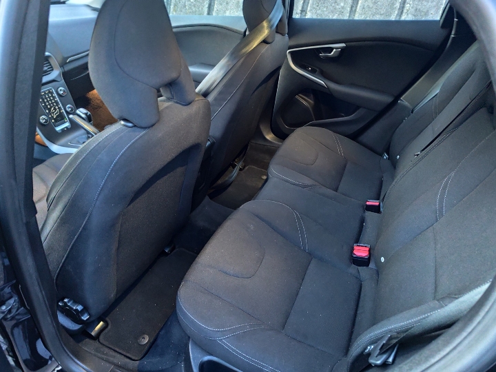 Volvo V40 2.0 D, 2016. god.