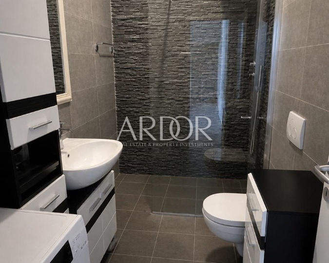 Pećine - 2S+DB, 87 m², top lokacija