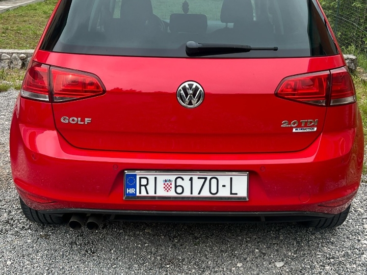 VW Golf 7 hitno!