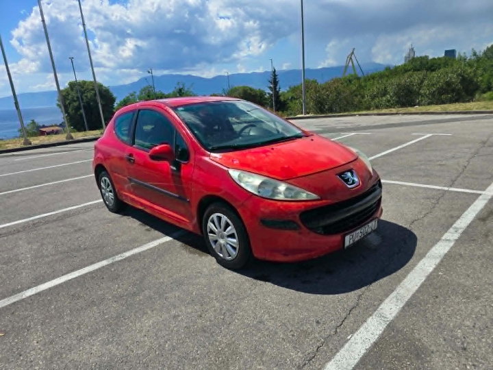Peugeot 207, 1.4, reg. 1./27.