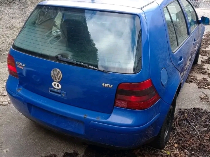 VW Golf 4