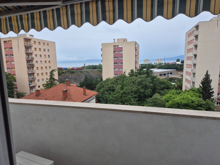 Iznajmljujem stan Donja Vežica