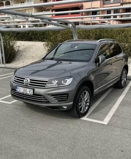 VW Touareg 3.0 V6 R-Line