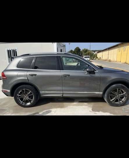 VW Touareg 3.0 V6 R-Line