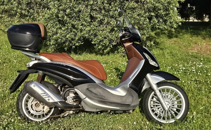 Piaggio Beverly 300
