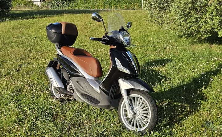 Piaggio Beverly 300
