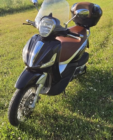 Piaggio Beverly 300