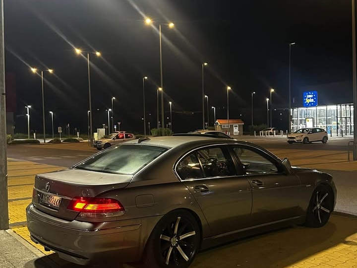 BMW 745d