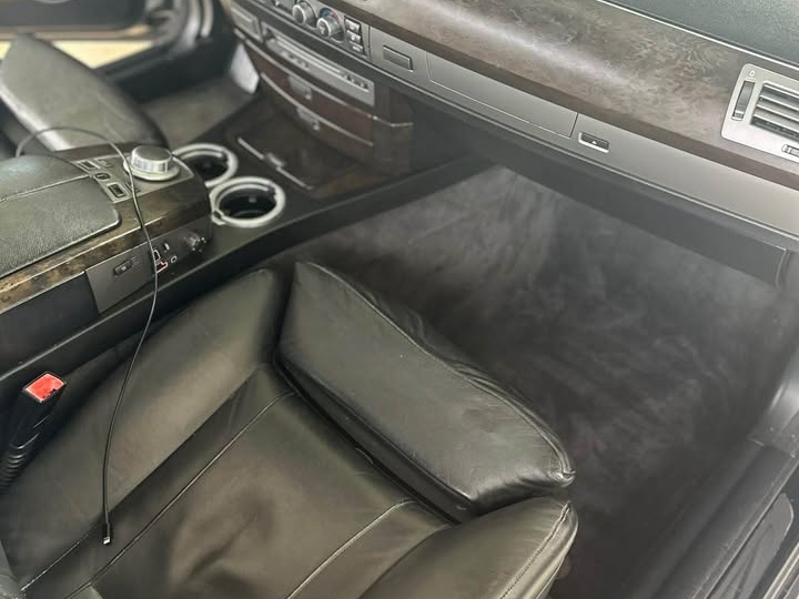 BMW 745d