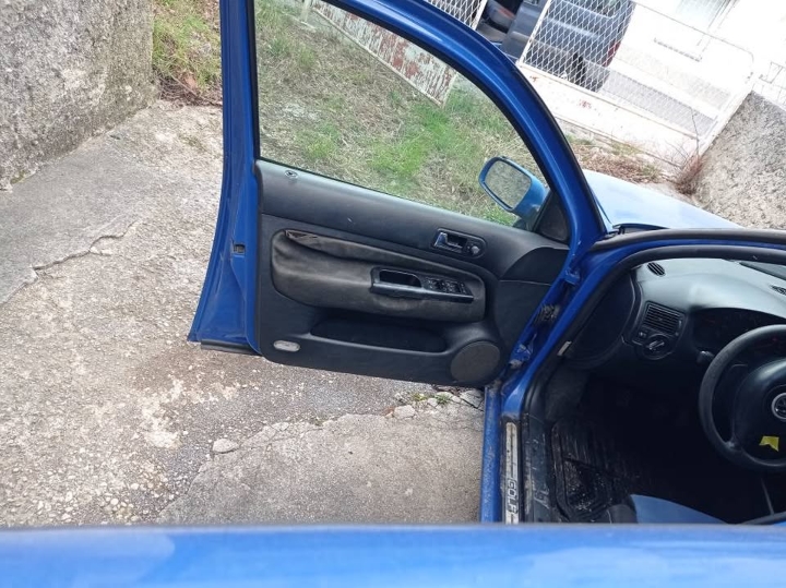 VW Golf 4