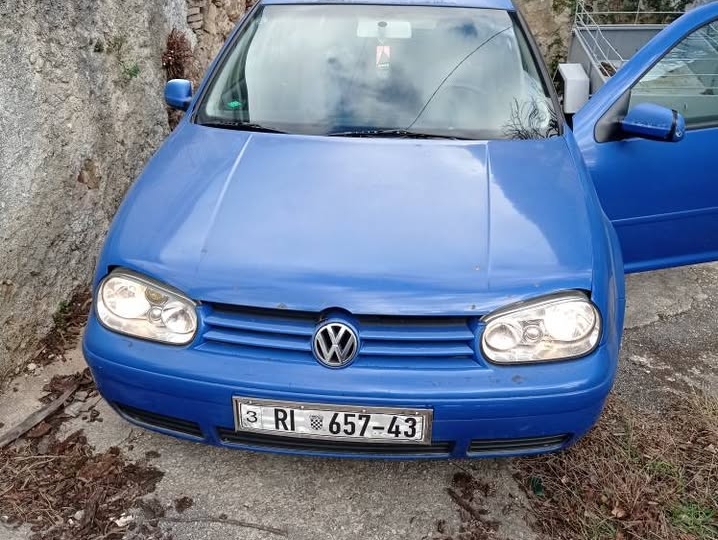 VW Golf 4