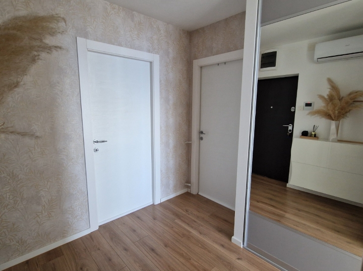 Namješten stan 2S+DB, Rešetari