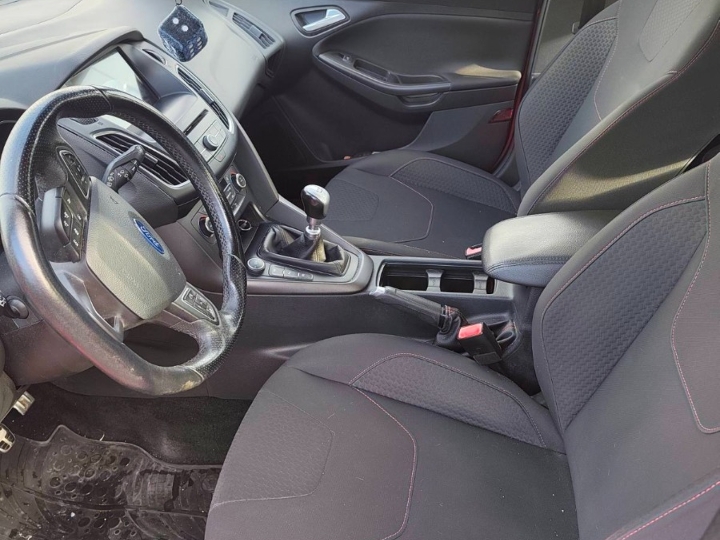 Ford Focus ST-line