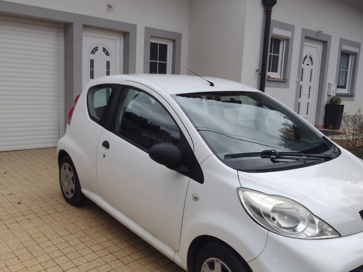 Peugeot 107