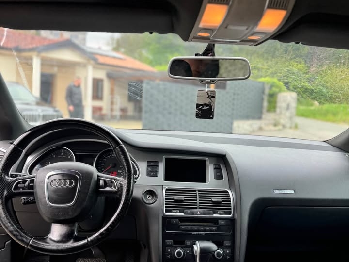  Audi Q7 3.0 TDI