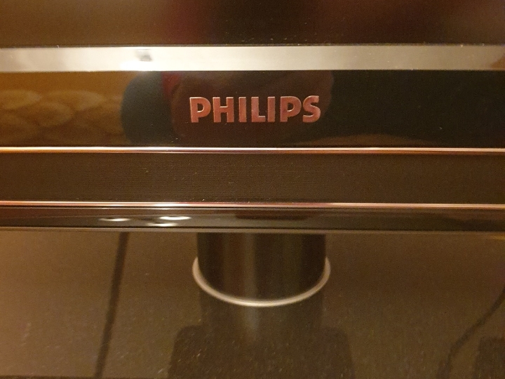 Tv Philips 32", 82 cm