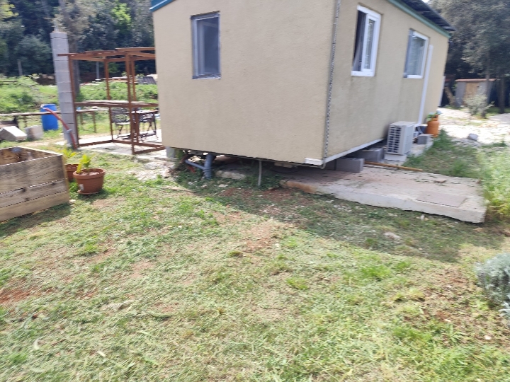Mobil home off grid tiny house
