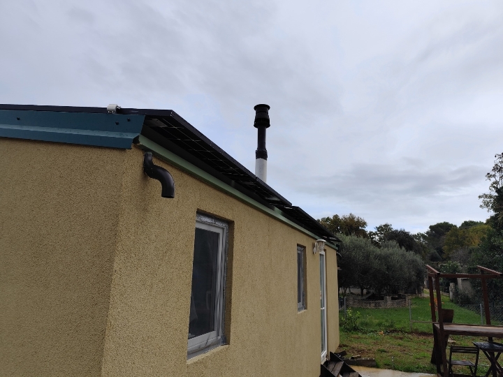 Mobil home off grid tiny house