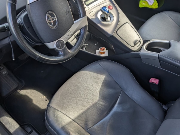 Toyota Prius Plug-in Hybrid, 2013., Executive, kamera, LED
