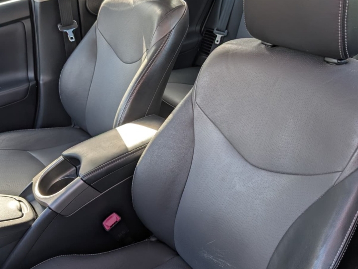 Toyota Prius Plug-in Hybrid, 2013., Executive, kamera, LED