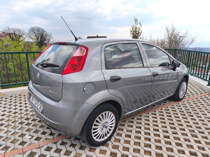 Fiat Grande Punto 1.4 Benz, klima, 11./26.