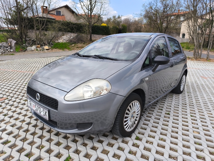 Fiat Grande Punto 1.4 Benz, klima, 11./26.